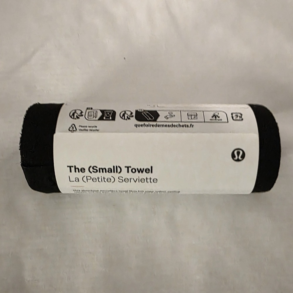 Lululemon The Small Towel Black Microfibre Yoga Gym Workout LU9AY8S NWT
